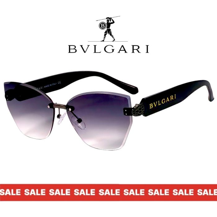 Дамски слънчеви очила Bvlgari черна рамка сиво преливащи стъкла страничен изглед