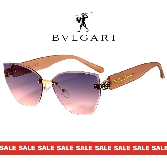 Дамски слънчеви очила Bvlgari прозрачна пудра рамка преливащи стъкла котешка форма страничен изглед