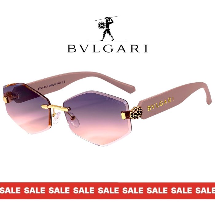 Дамски слънчеви очила Bvlgari виолетова рамка виолетови преливащи стъкла страничен изглед