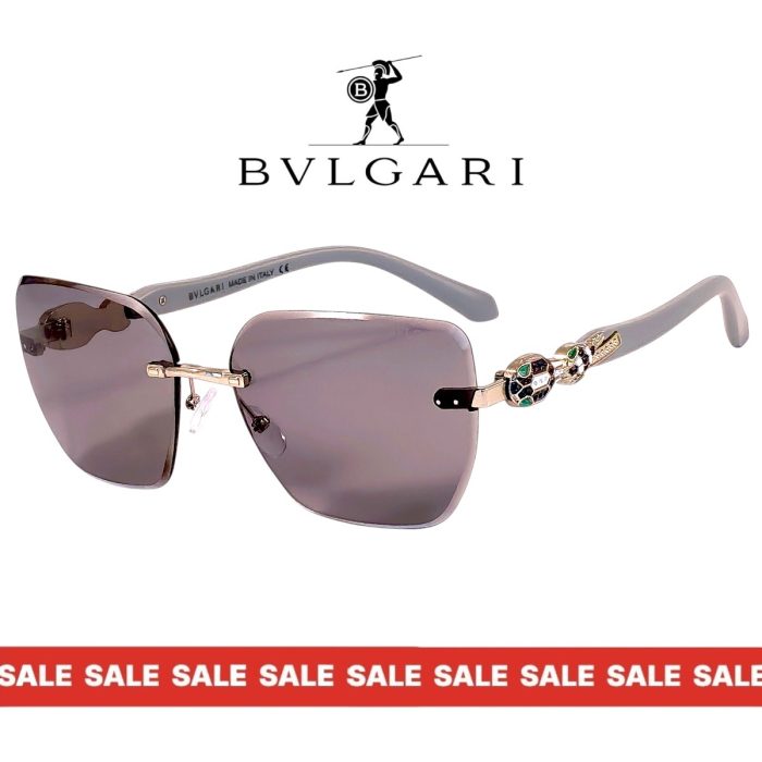 Дамски слънчеви очила Bvlgari сива рамка сиви стъкла страничен изглед